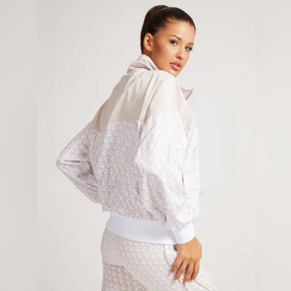 GUESS 3 Piece Windbreaker Set - Picture 2 of 8